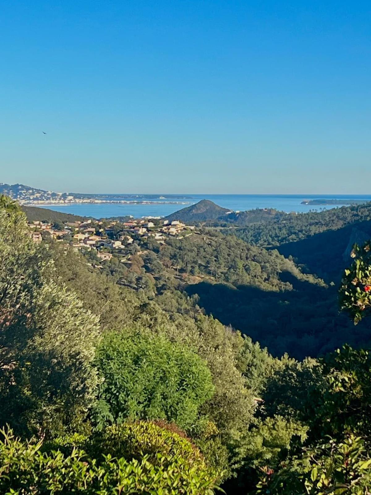 Avec Piscine, Parc Naturel Esterel, Nature, 15 Min De Mandelieu * Fréjus